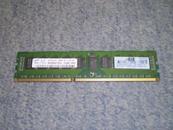 HP MM 2GB 2Rx8 PC3-10600R-9 SDRAM