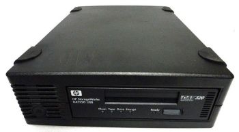 AJ823A - HP StorageWorks AJ823A DAT 320 Tape Drive - 160GB (Native)/320GB (Compressed) - USB - 5.25 1/2H External